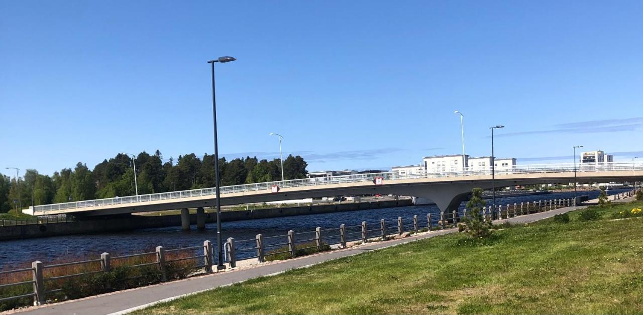 2 Rooms, In Front Of The Sea, Free Parking Oulu Exterior foto
